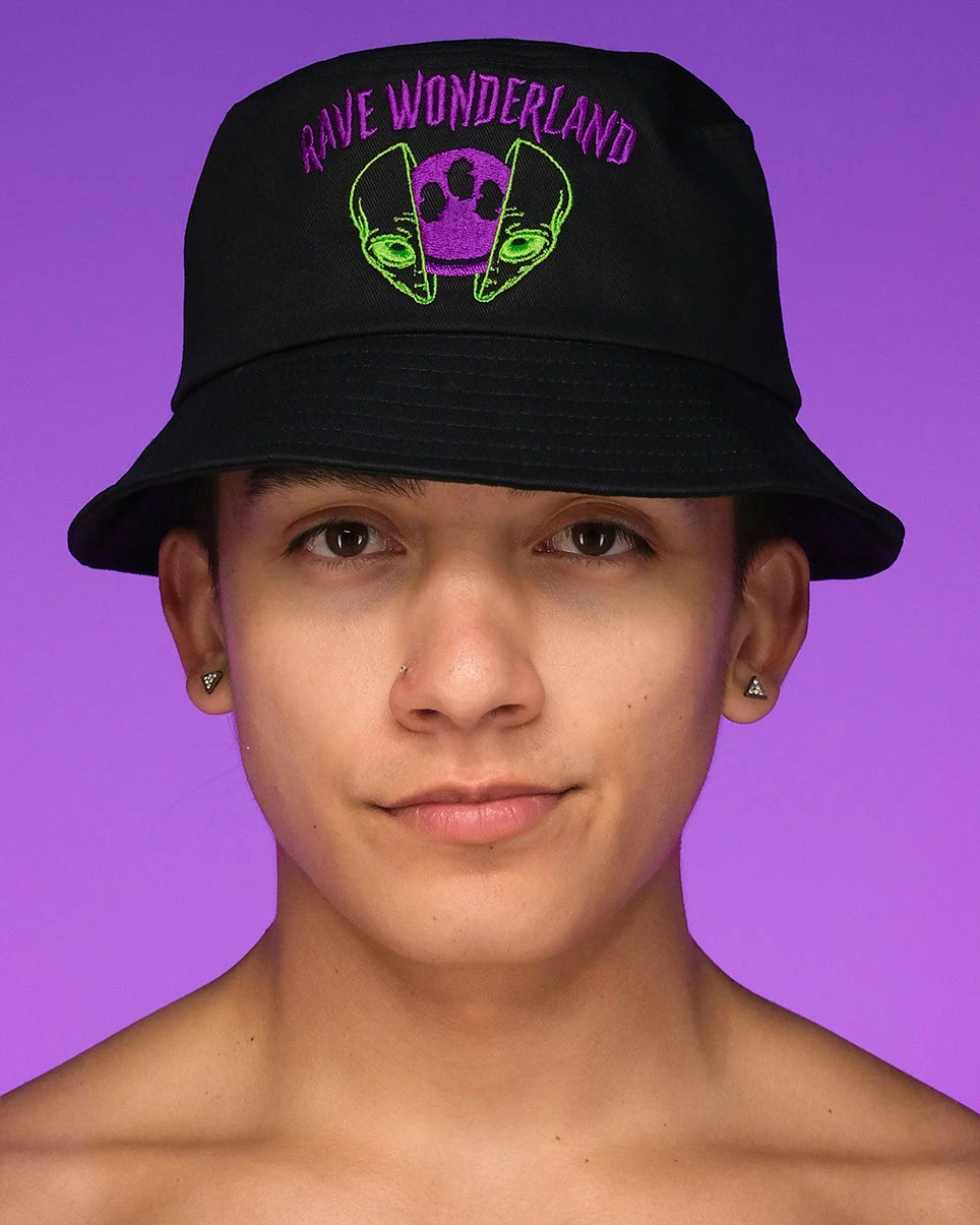 Jarmoo Cracked Alien RW Bucket Hat 3 Jarmoo Cracked Alien RW Bucket Hat