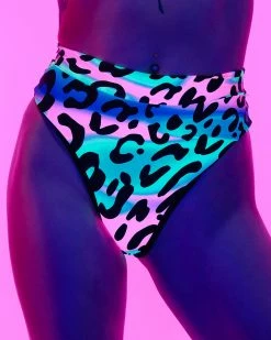 Elizabeth Acid Jungle Scrunch Back Booty Shorts -ravewonder store 25 c3426a89 6bd4 4d6e 8427 c5ca6848e78e