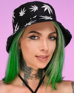 AE Smoke & Toke Bucket Hat -ravewonder store 42 d7592e97 ab28 426e af65 46d431d33484