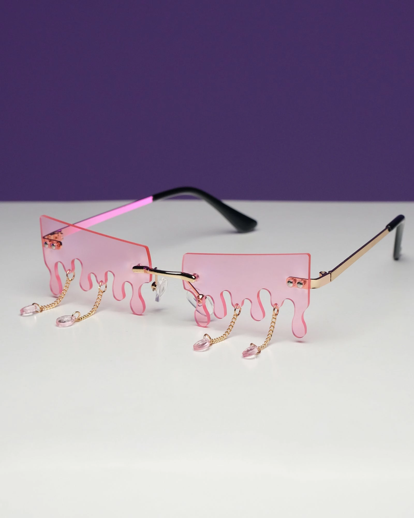 AE Teardrop Drip Sunglasses 3 AE Teardrop Drip Sunglasses - Image 3